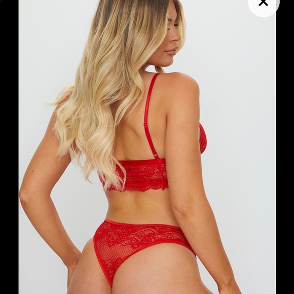 NWT PrettyLittleThing S Red Lace Lingerie Set - Picture 2 of 3